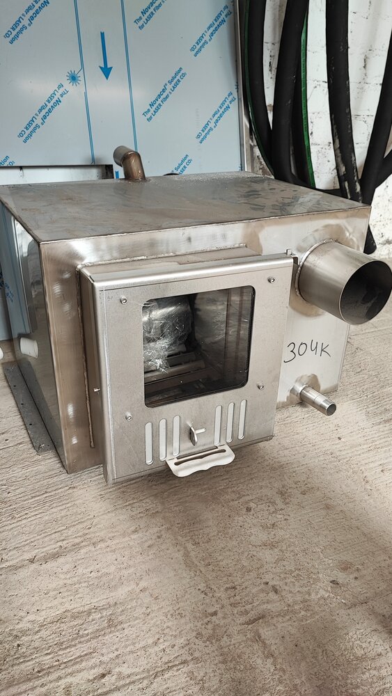 Merkys &ndash; Luxury Wood-Fired Hot Tub for 4&ndash;5 People