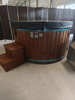 Merkys EL &ndash; Luxury Electric Hot Tub for 4&ndash;5 People
