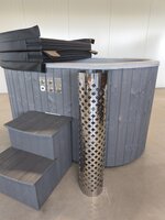 &uuml;ra EL &ndash; Compact Electric Hot Tub for 2 People